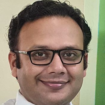 Dr Paras Dedhia